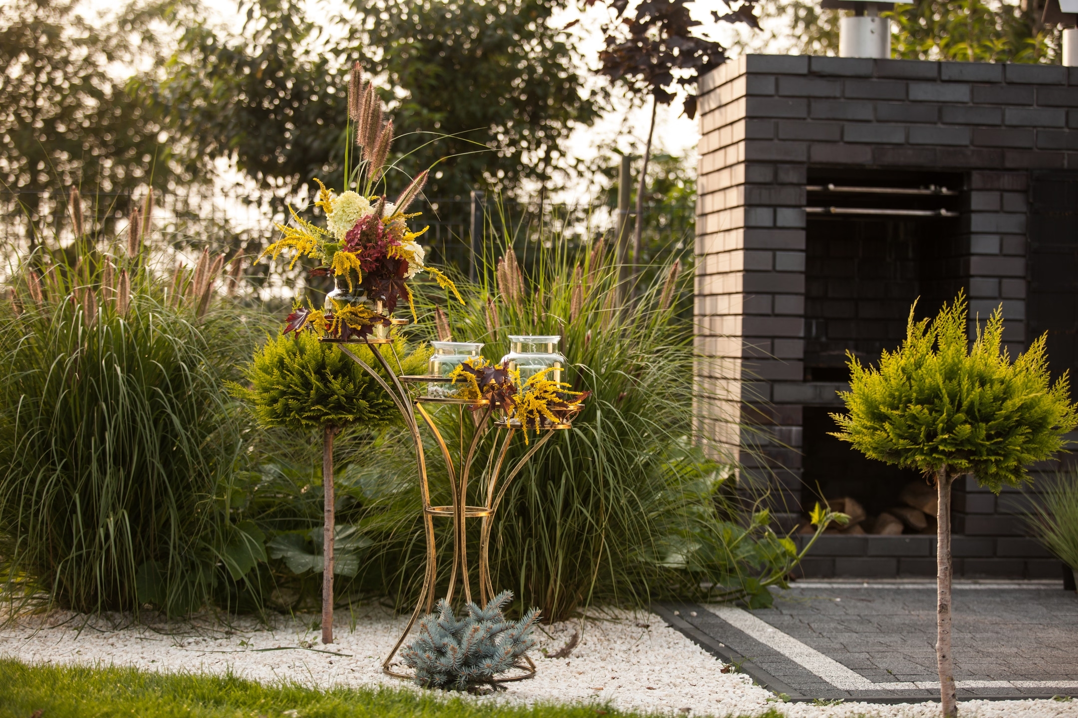 Large free-standing metal flowerbed for three plants