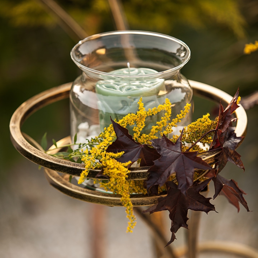 Large free-standing metal Model:205