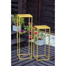 Metal standing flowerbed. Model:600