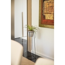 Single plant stand. Model:561