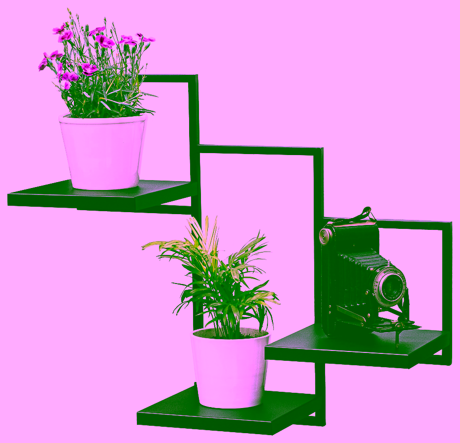 Metal wall flower bed for three plants